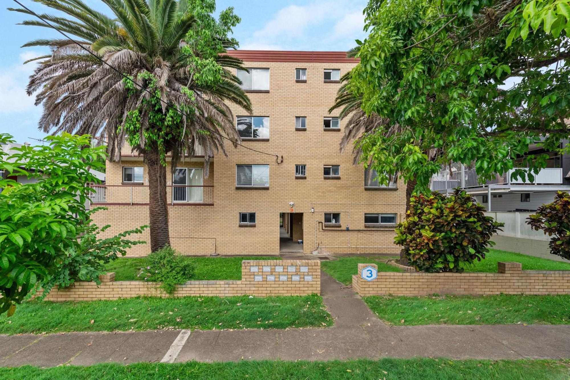 Quiet 3brm Near Gabba With Free Parking & Wifi * Brisbane